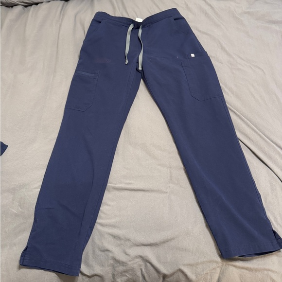 small petite yola skinny scrub pants - Picture 13 of 15